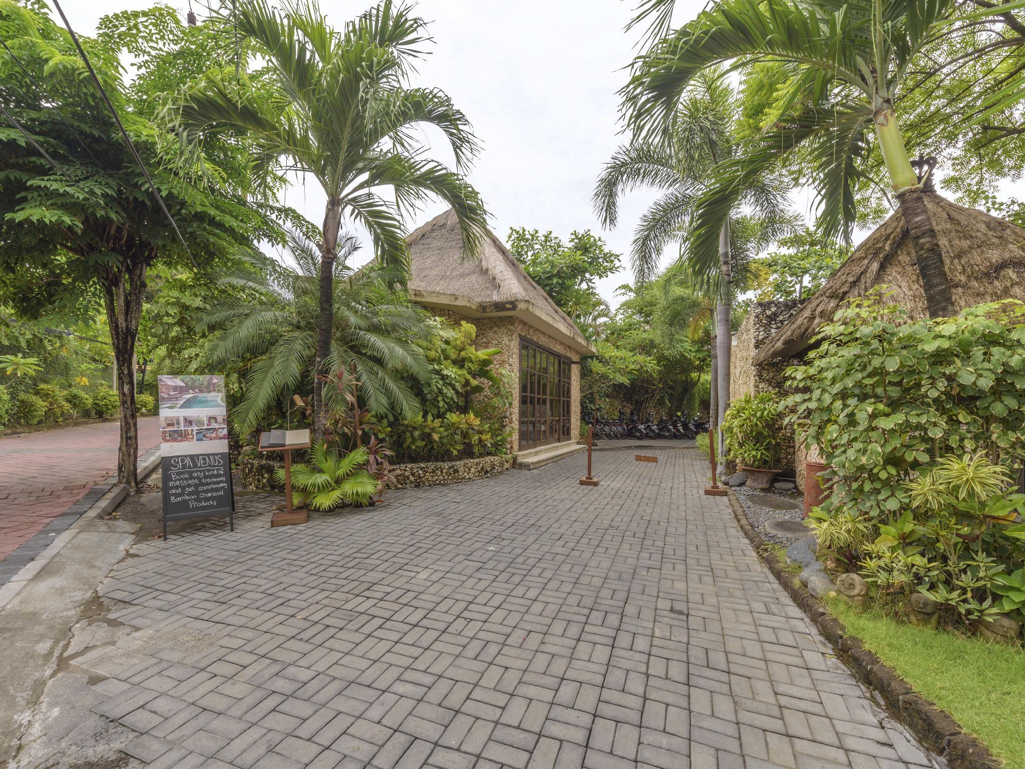 Villa Kubu Seminyak  Luaran gambar